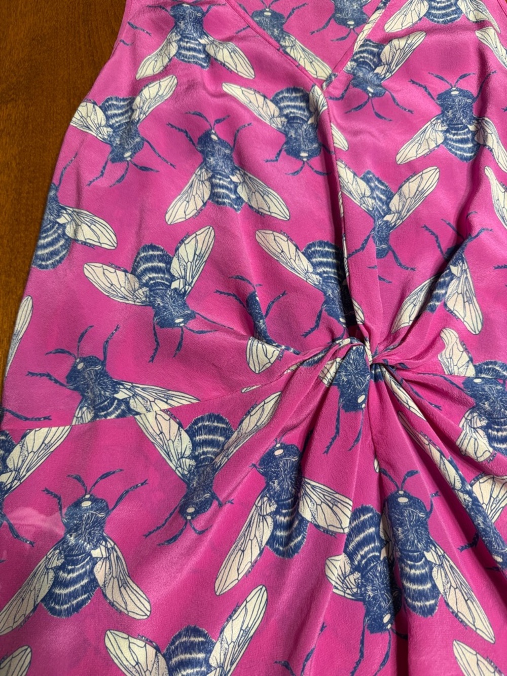 Anthropologie Leifnotes Pollination Silk Pink Bee Print Size 4 - Picture 5 of 11